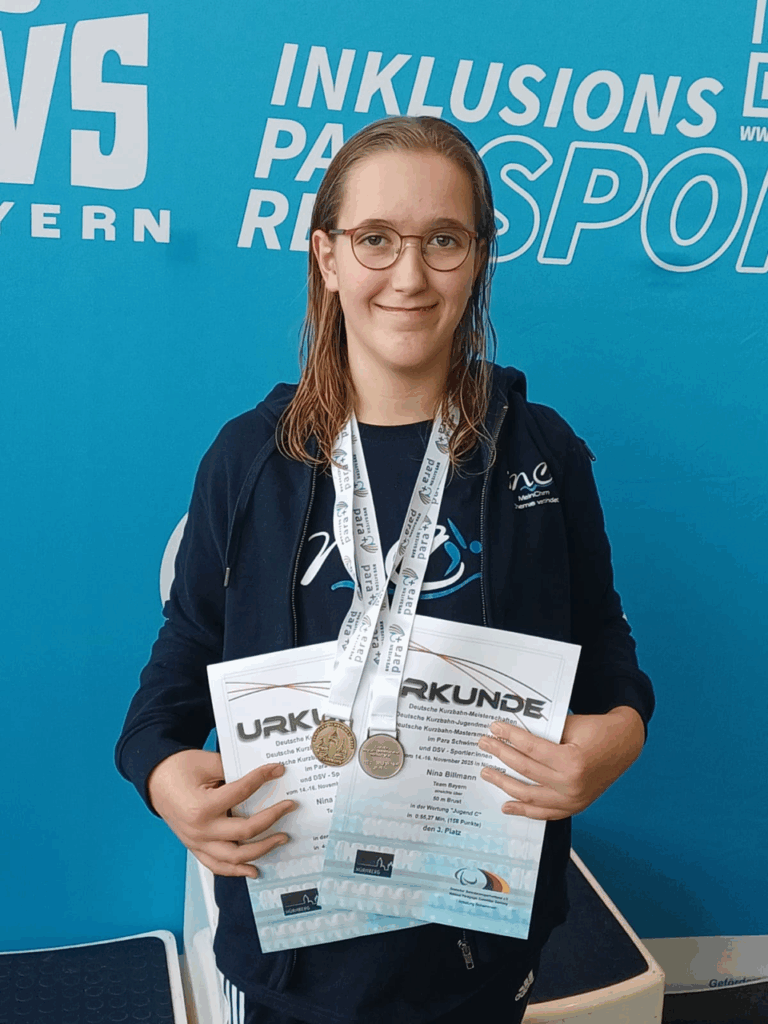 Foto von Nina Billmann im Schwimmbad